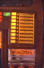 1941 Wurlitzer 850 Peacock juke box - detail